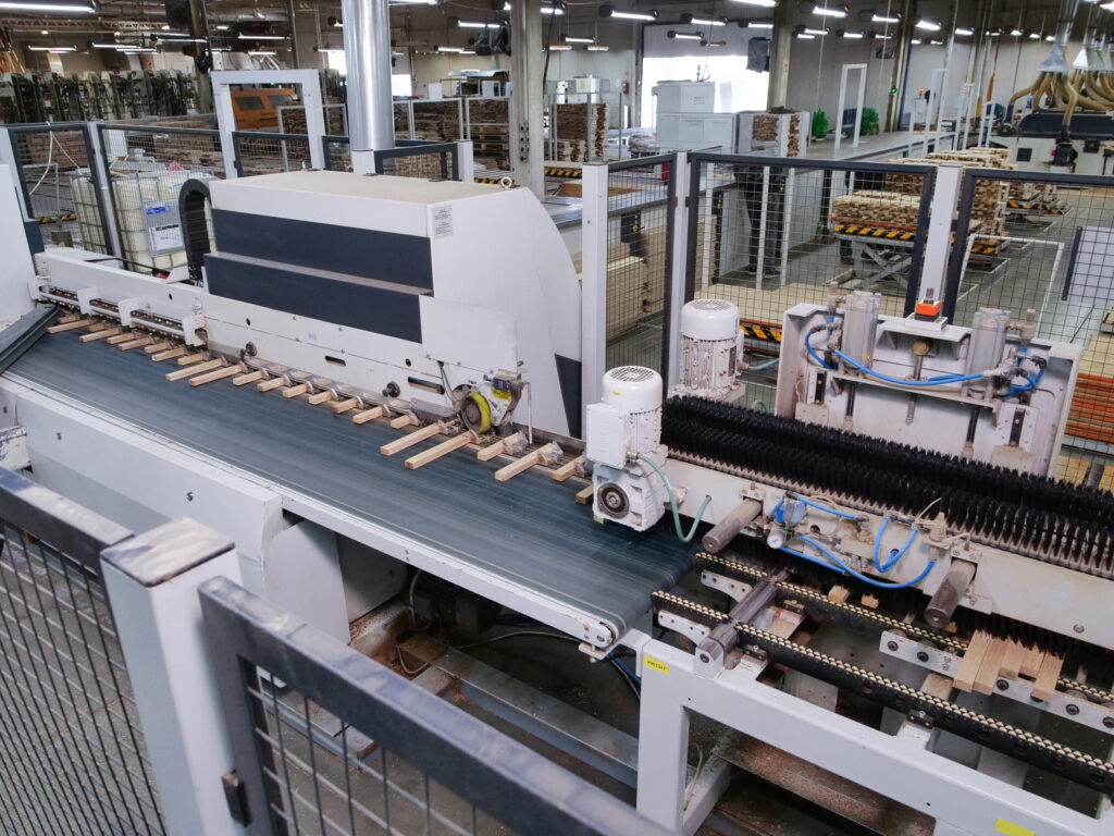 WEINIG GRECON HS 120 – linia do łączenia drewna na mikrowczep