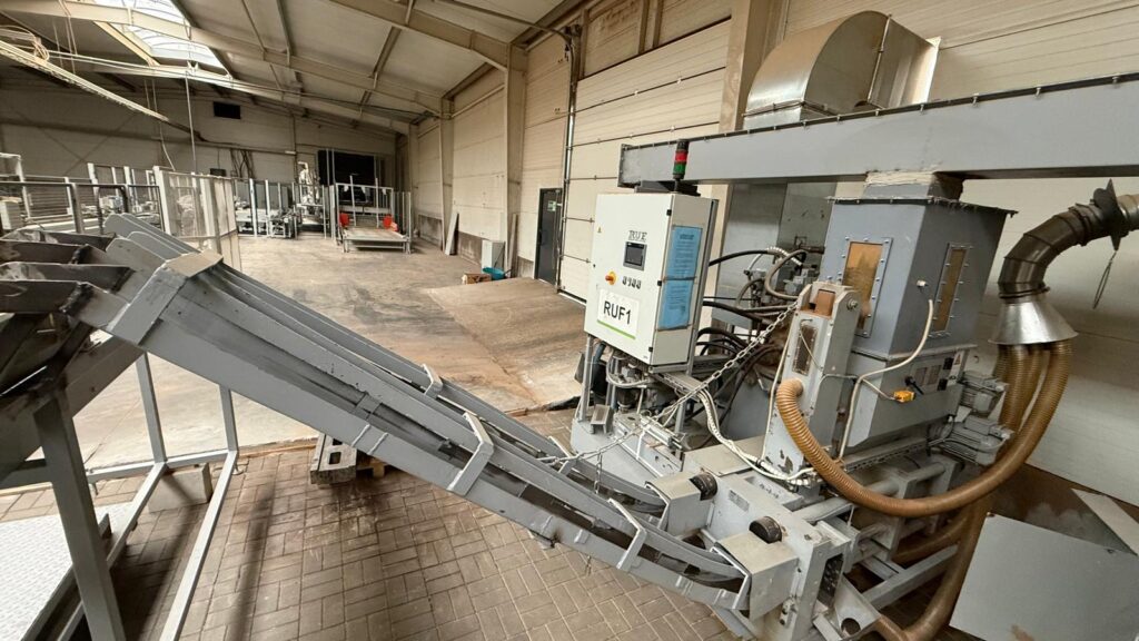 RUF 800 – Brikettierpresse für Holz und Biomasse – 750 kg/h – 2016