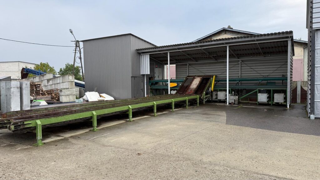 BRUKS 1500 M – complete wood chip and biomass production line – 90 kW